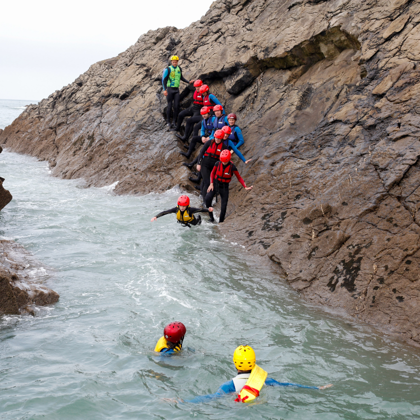 coasteering cornwall